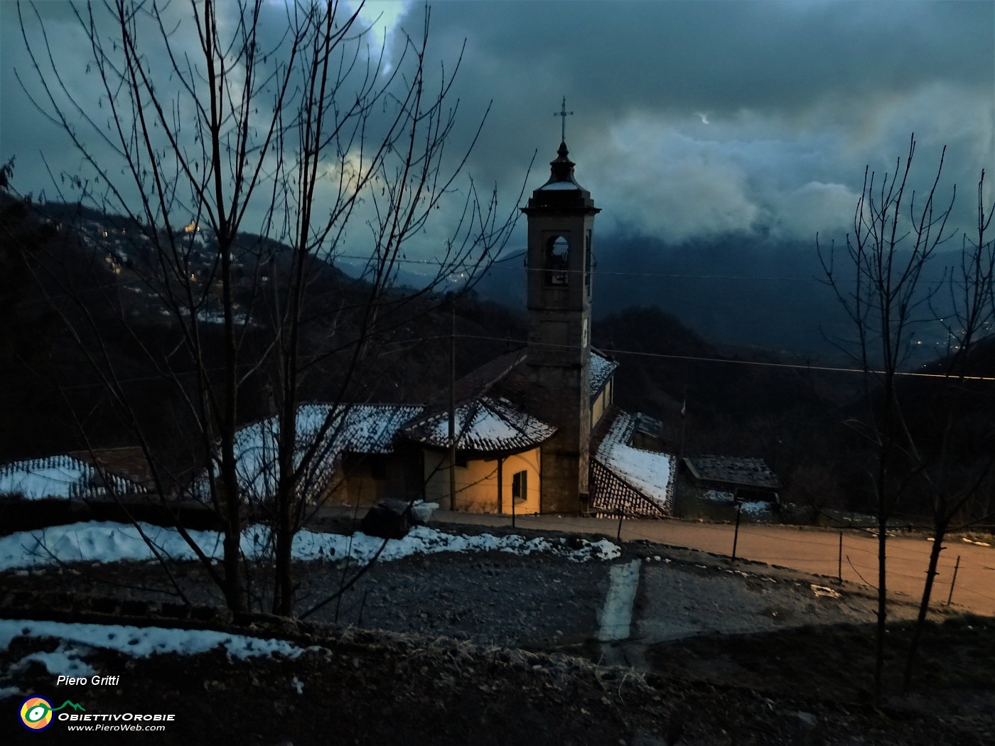 99 Rientro a Catremerio a tramonto concluso.JPG